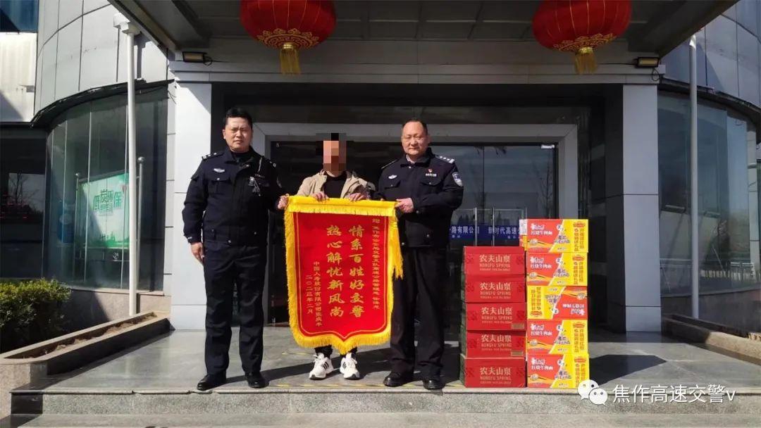 微型风尚，探索小型车图片的魅力与实用性
