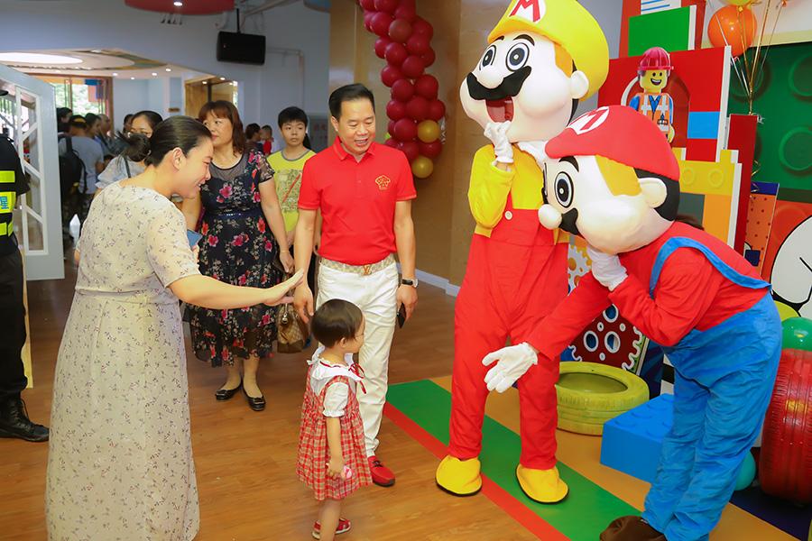 2025澳门开门原料免费,澳门未来之门，原料免费开放的新篇章（2025展望）